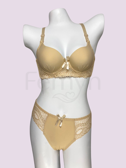 Femyn™ Soft Lace Support Lingerie Set