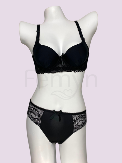 Femyn™ Soft Lace Support Lingerie Set